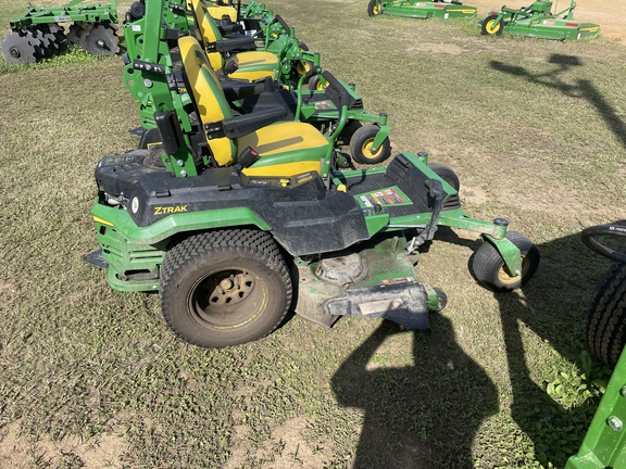 2022 John Deere z545r Photo 3