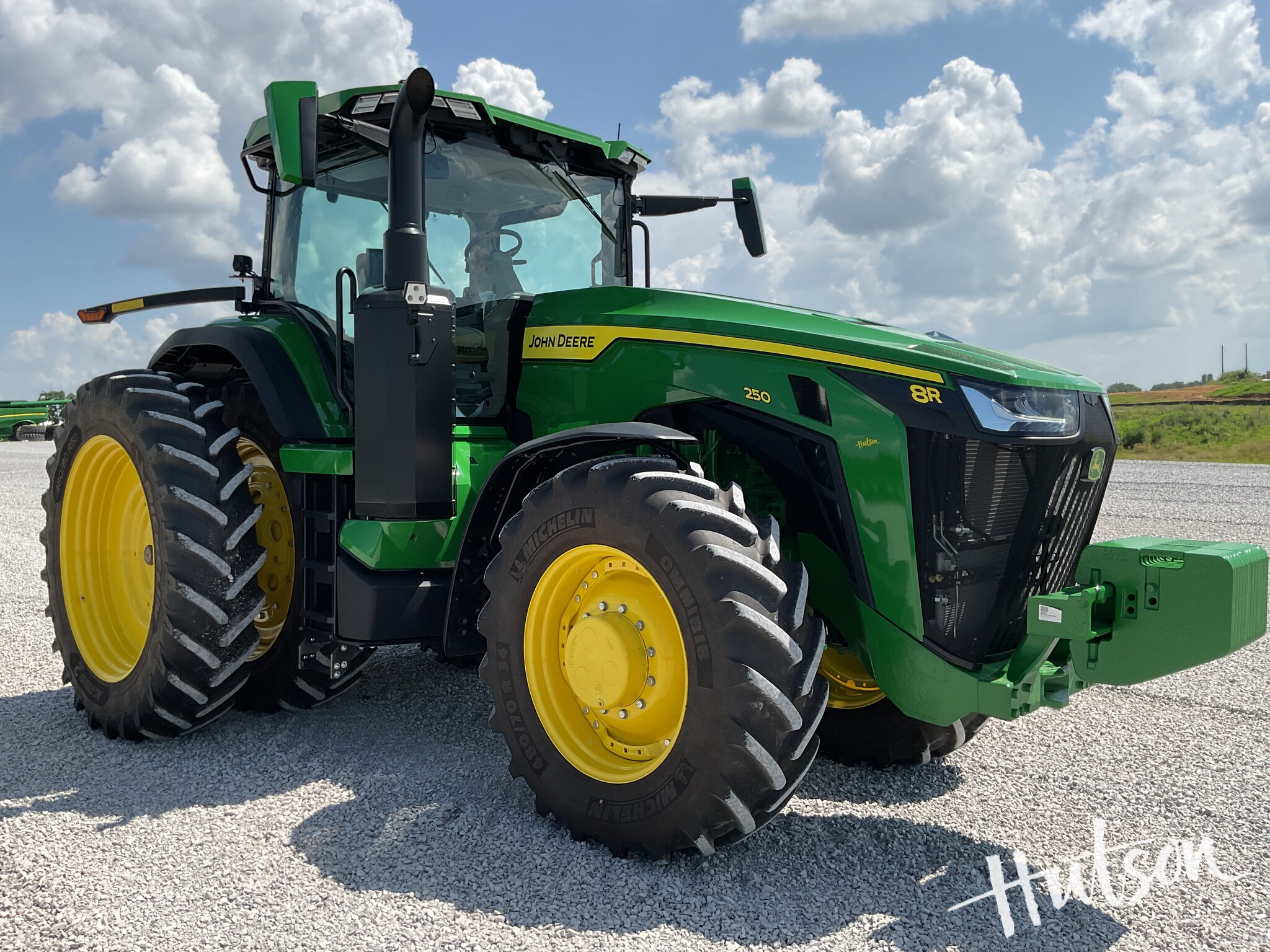 2024 John Deere 8R 250