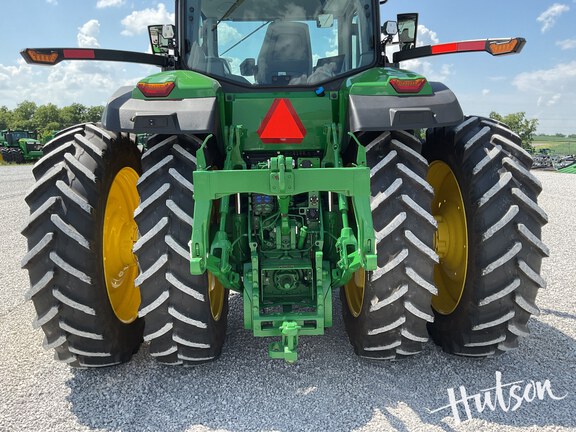 Photo of 2024 John Deere 8R 250