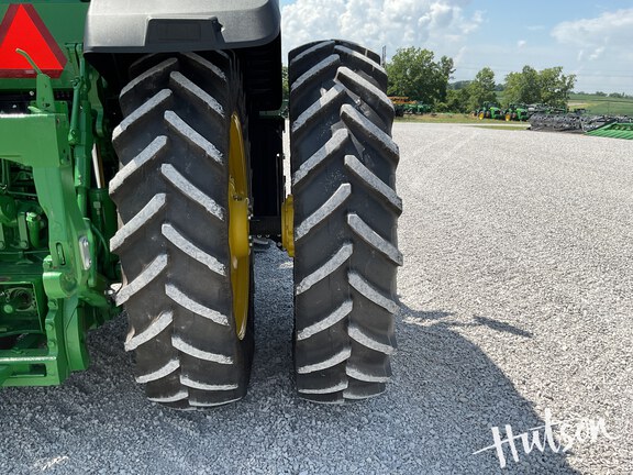 Photo of 2024 John Deere 8R 250
