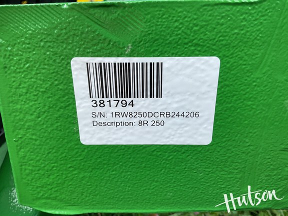 Photo of 2024 John Deere 8R 250