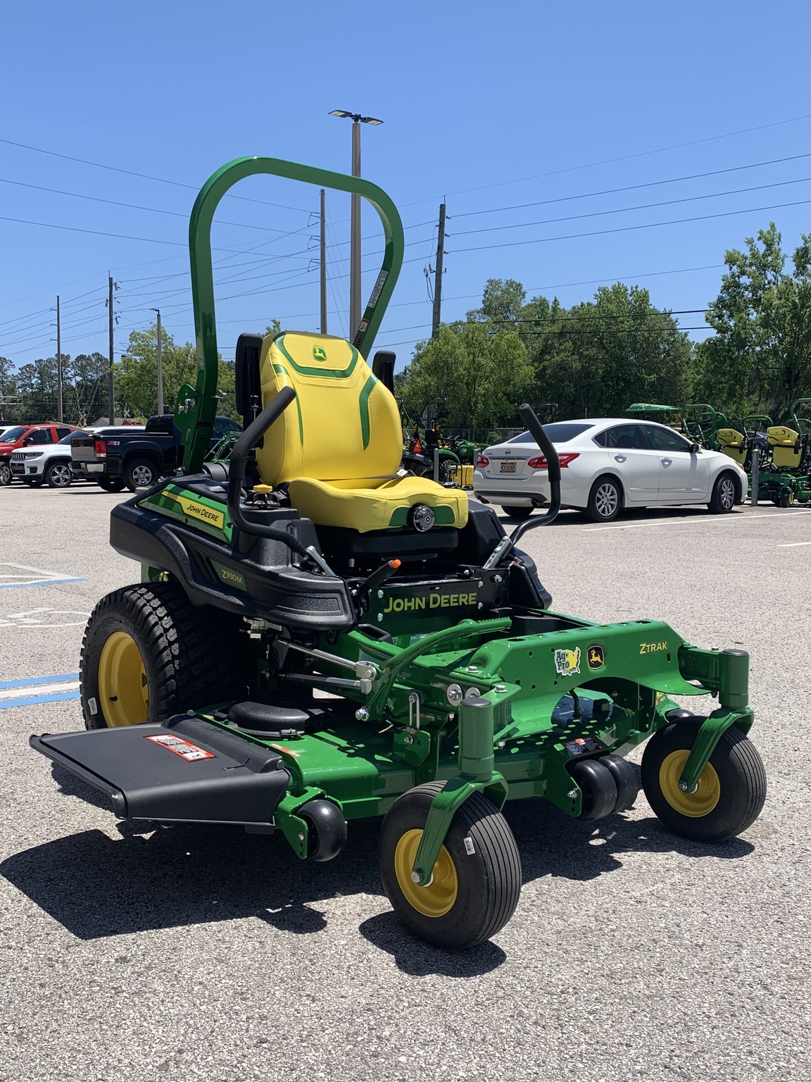 2025 John Deere Z930M Image 1