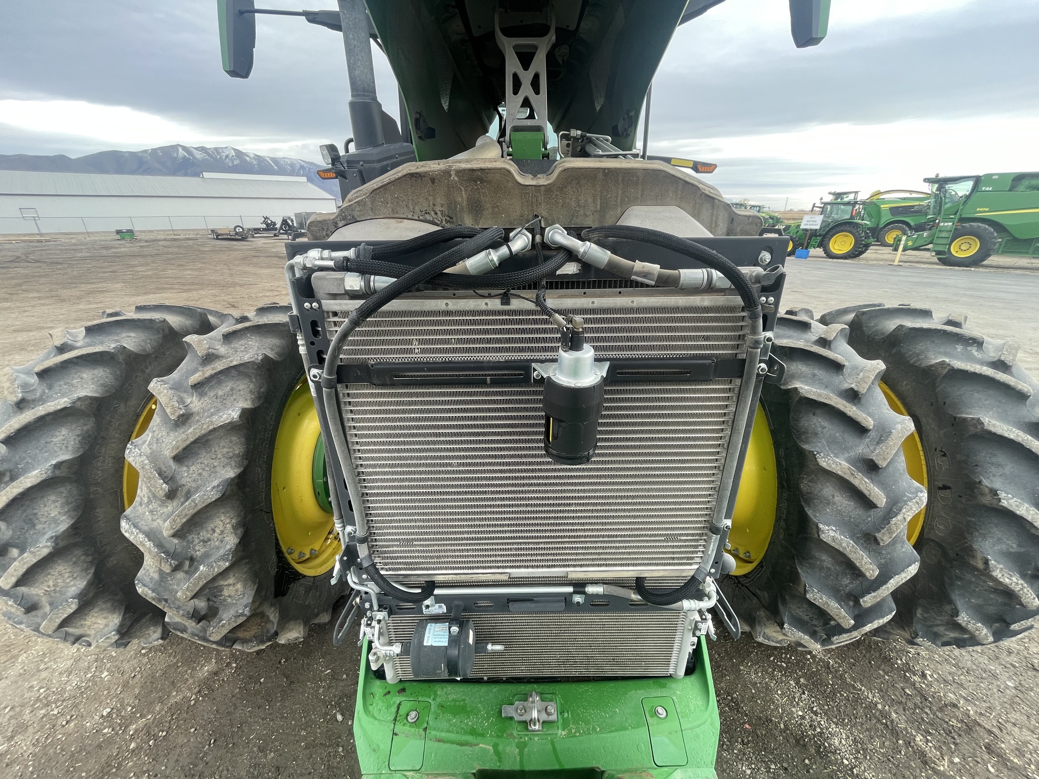 2021 John Deere 8R 310 Image 17
