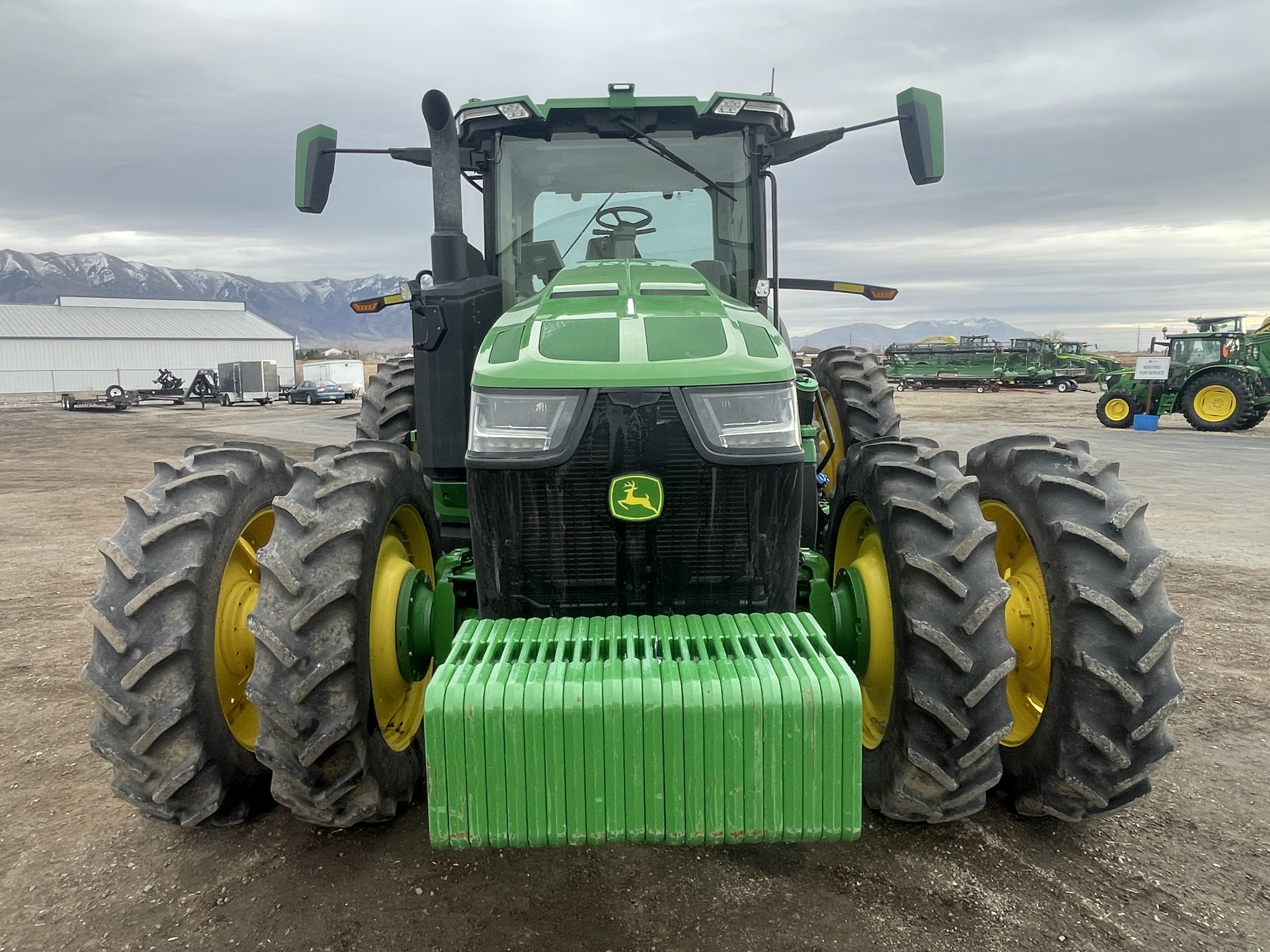 2021 John Deere 8R 310 Image 2