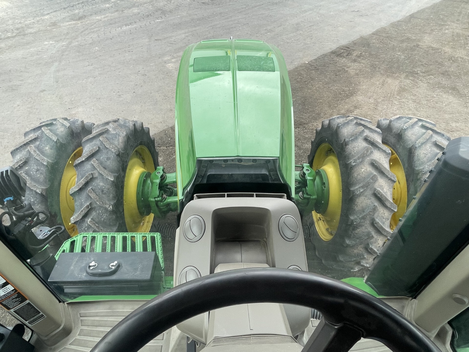 2021 John Deere 8R 310 Image 24