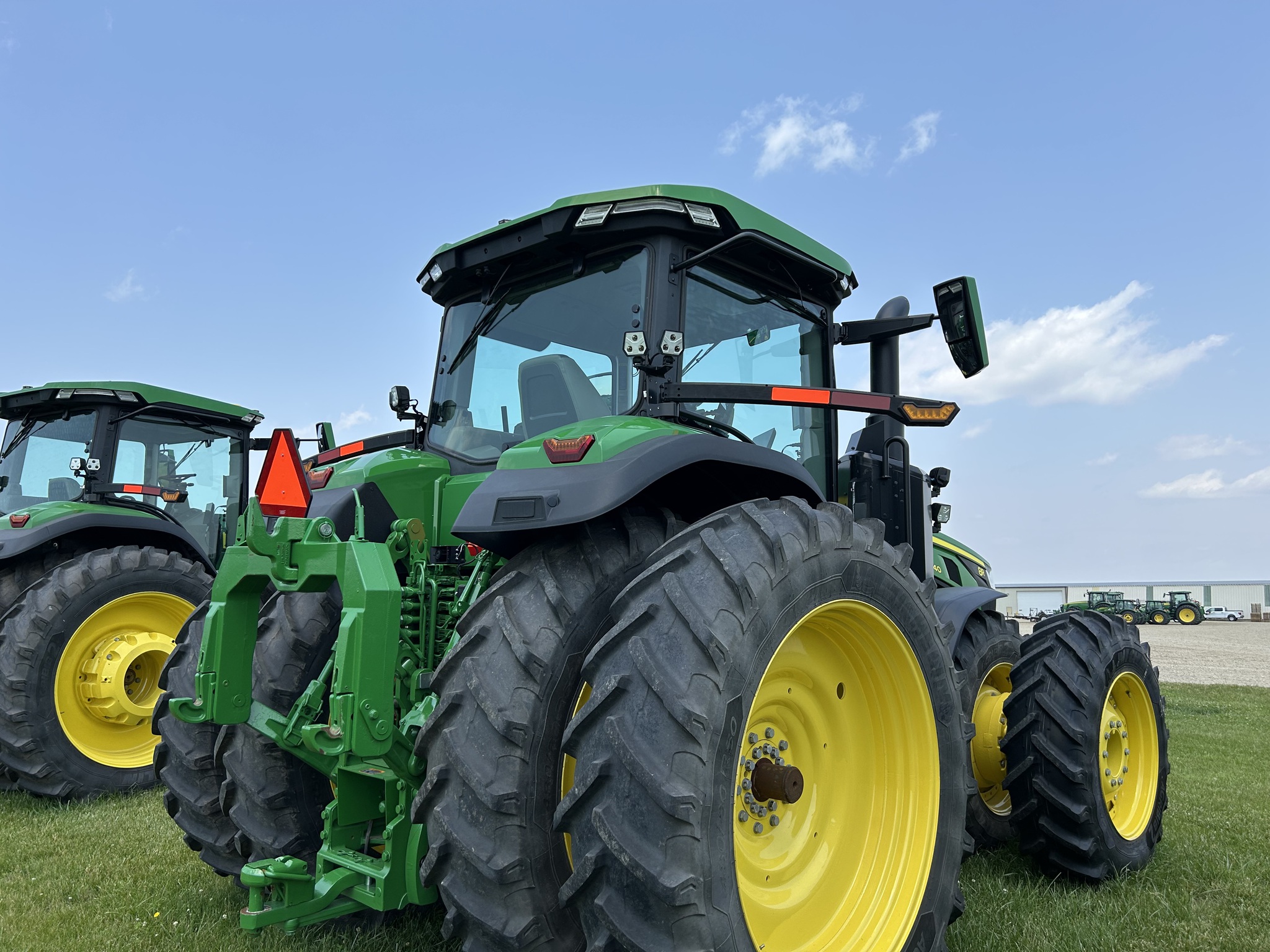 2024 John Deere 8R 340 at Heritage Tractor in Lacon, IL
