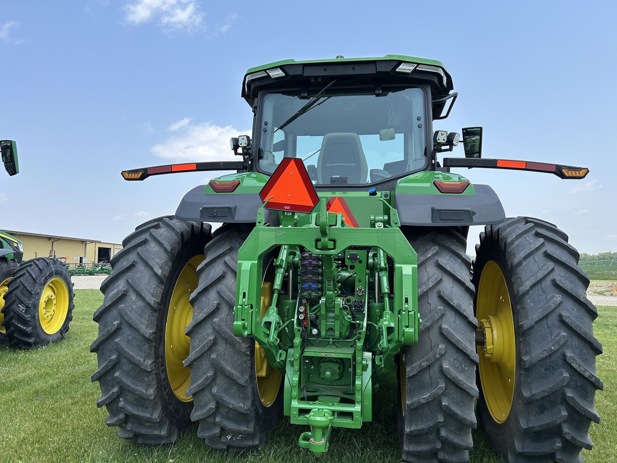  2024 John Deere 8R 340 at Heritage Tractor in Lacon, IL