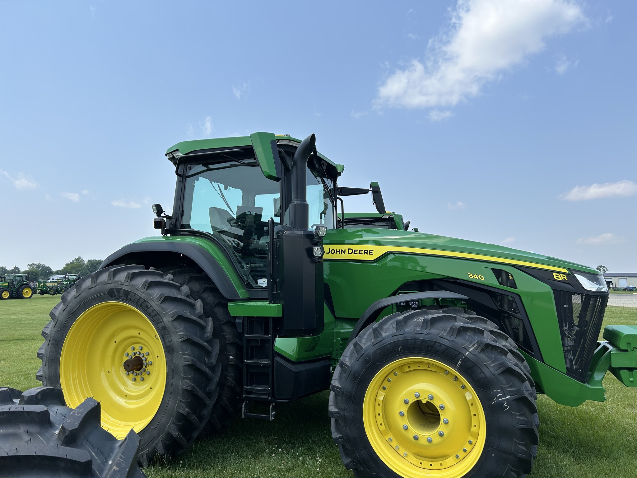  2024 John Deere 8R 340 at Heritage Tractor in Lacon, IL