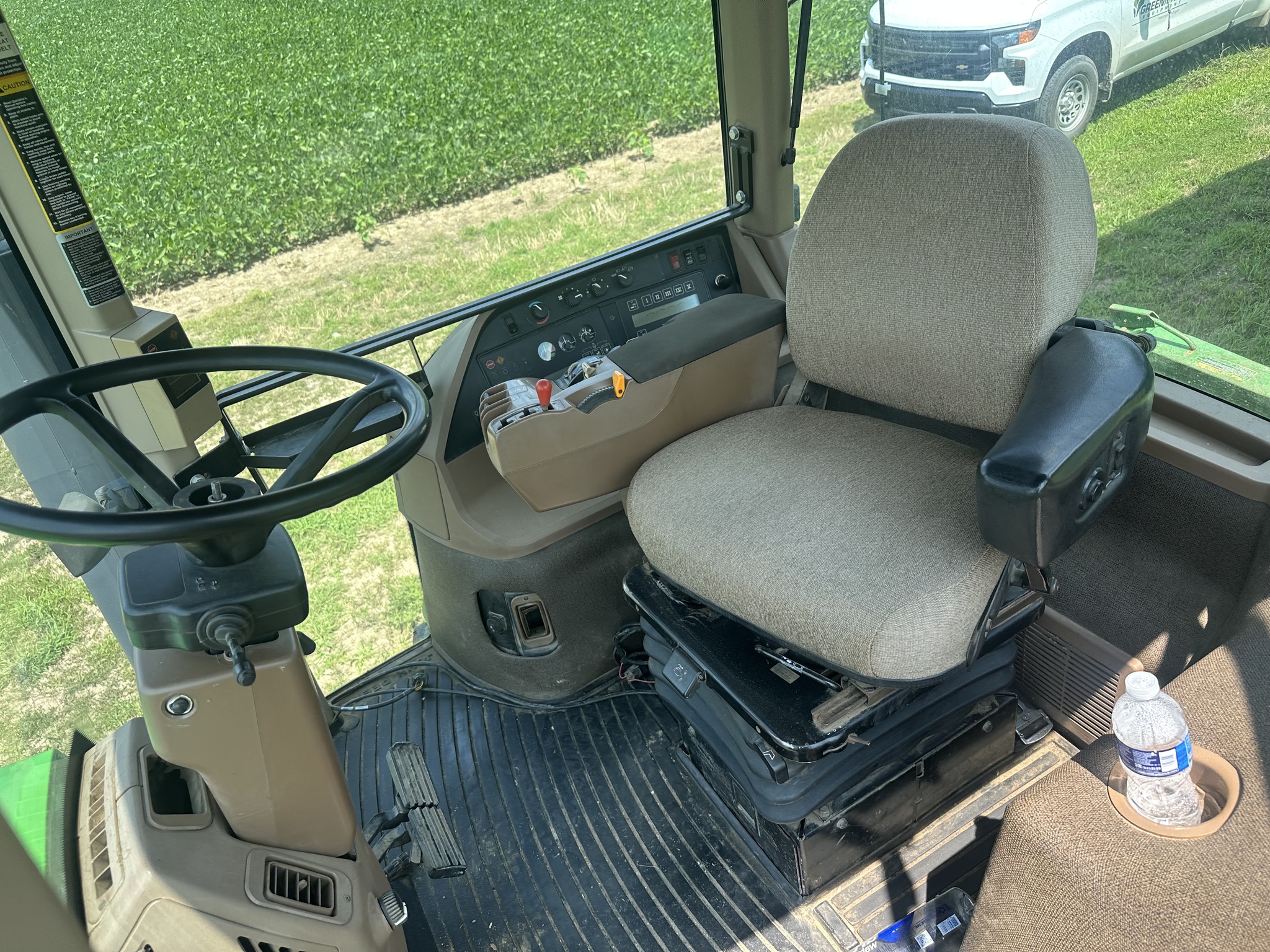 1995 John Deere 8100 Image 4