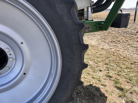 2022 Unverferth Raptor 2030 DT - Photo11