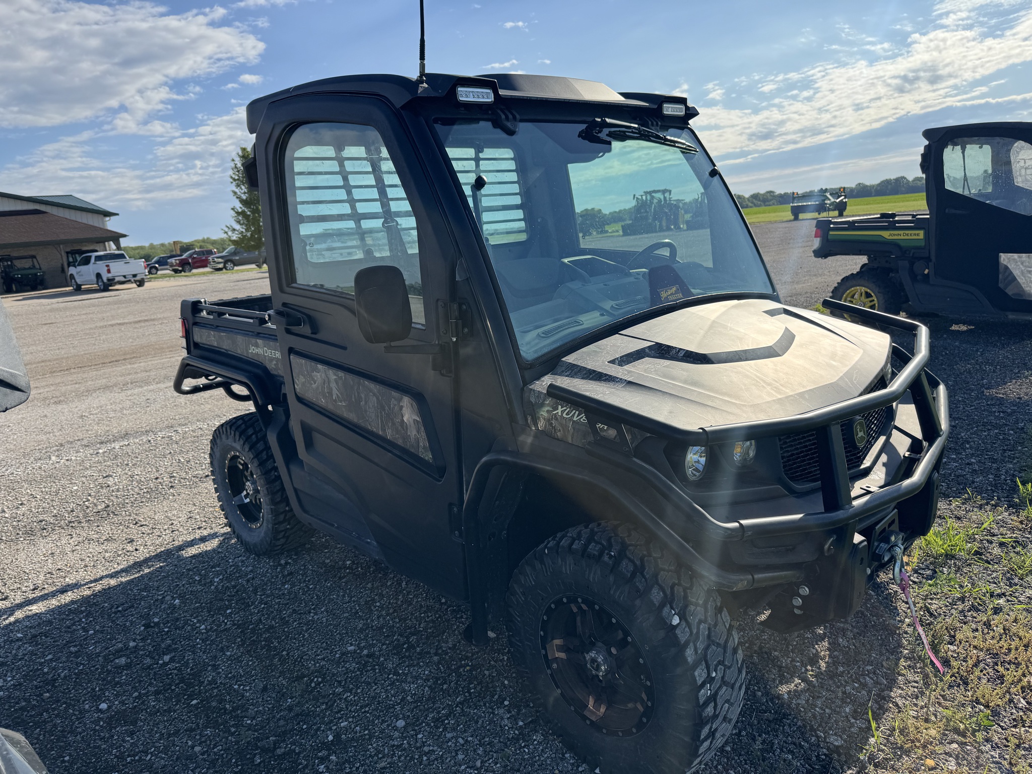 2023 John Deere XUV 835R at Heritage Tractor in Quincy, IL