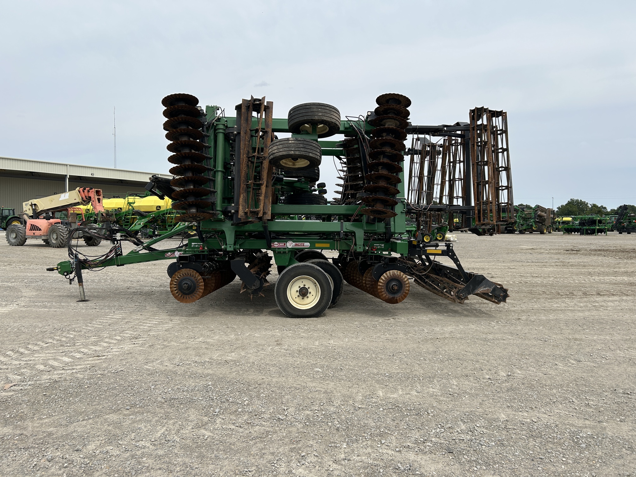  2022 McFarlane 5140 Incite VT at Heritage Tractor in Pittsburg, KS