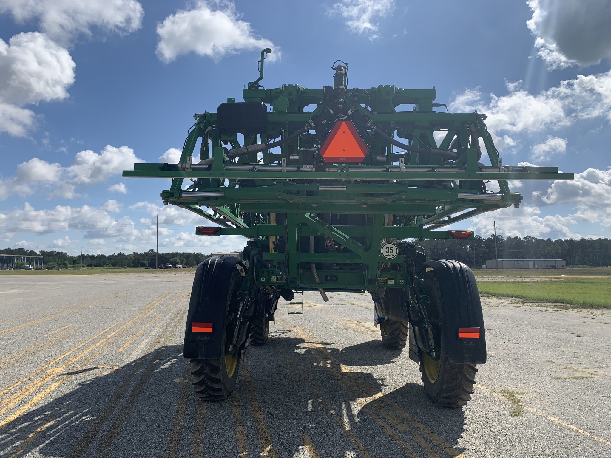 2023 John Deere 410R Image 5