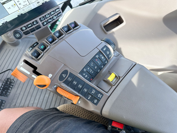 2024 John-Deere 6R 155