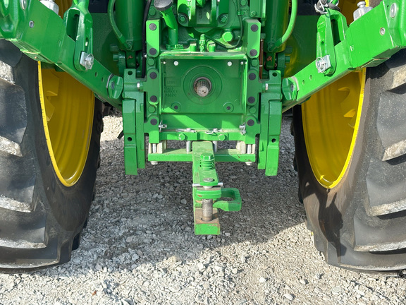 2024 John-Deere 6R 155