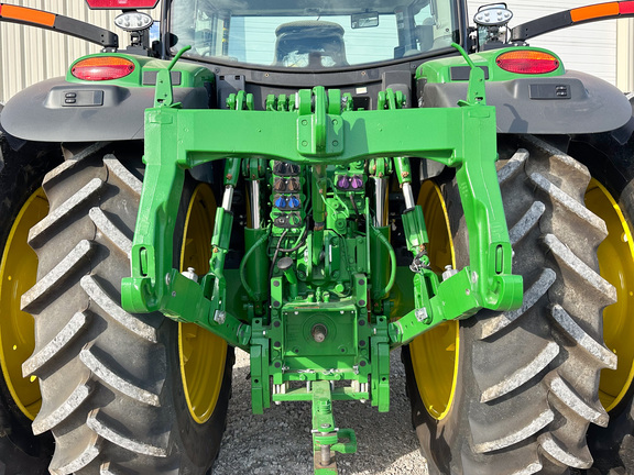 2024 John-Deere 6R 155