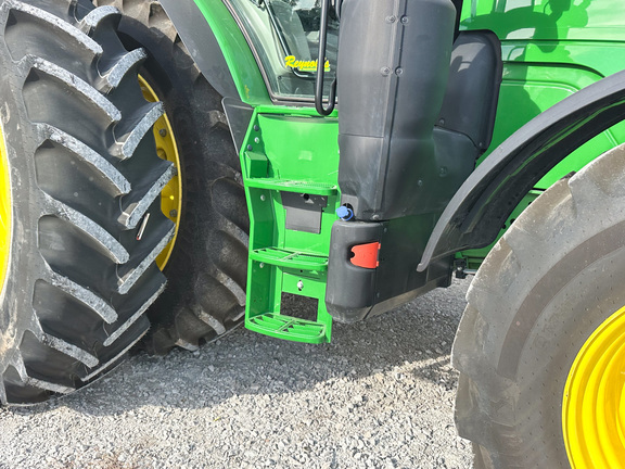 2024 John-Deere 6R 155