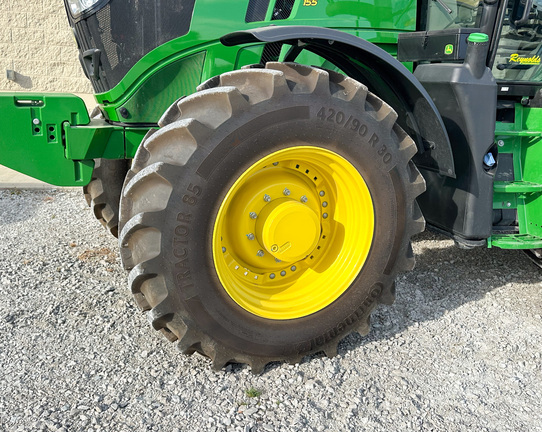 2024 John-Deere 6R 155