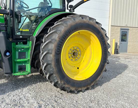 2024 John-Deere 6R 155