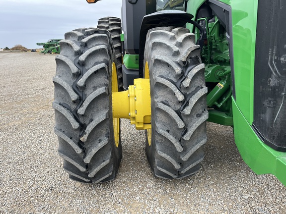 2024 John Deere 8R 370 - Photo16