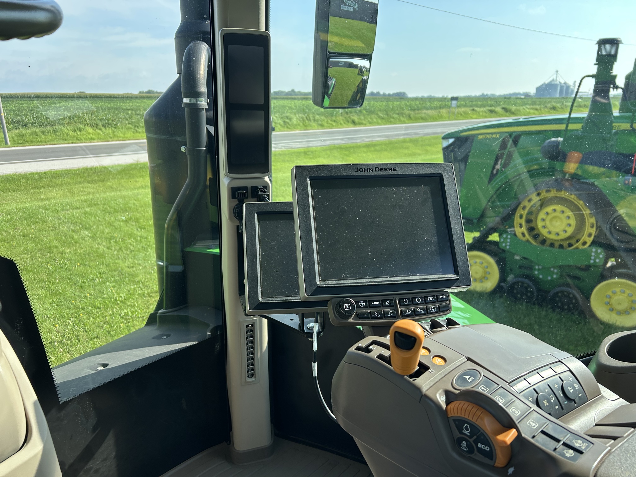  2020 John Deere 9520RX at Heritage Tractor in Aledo, IL