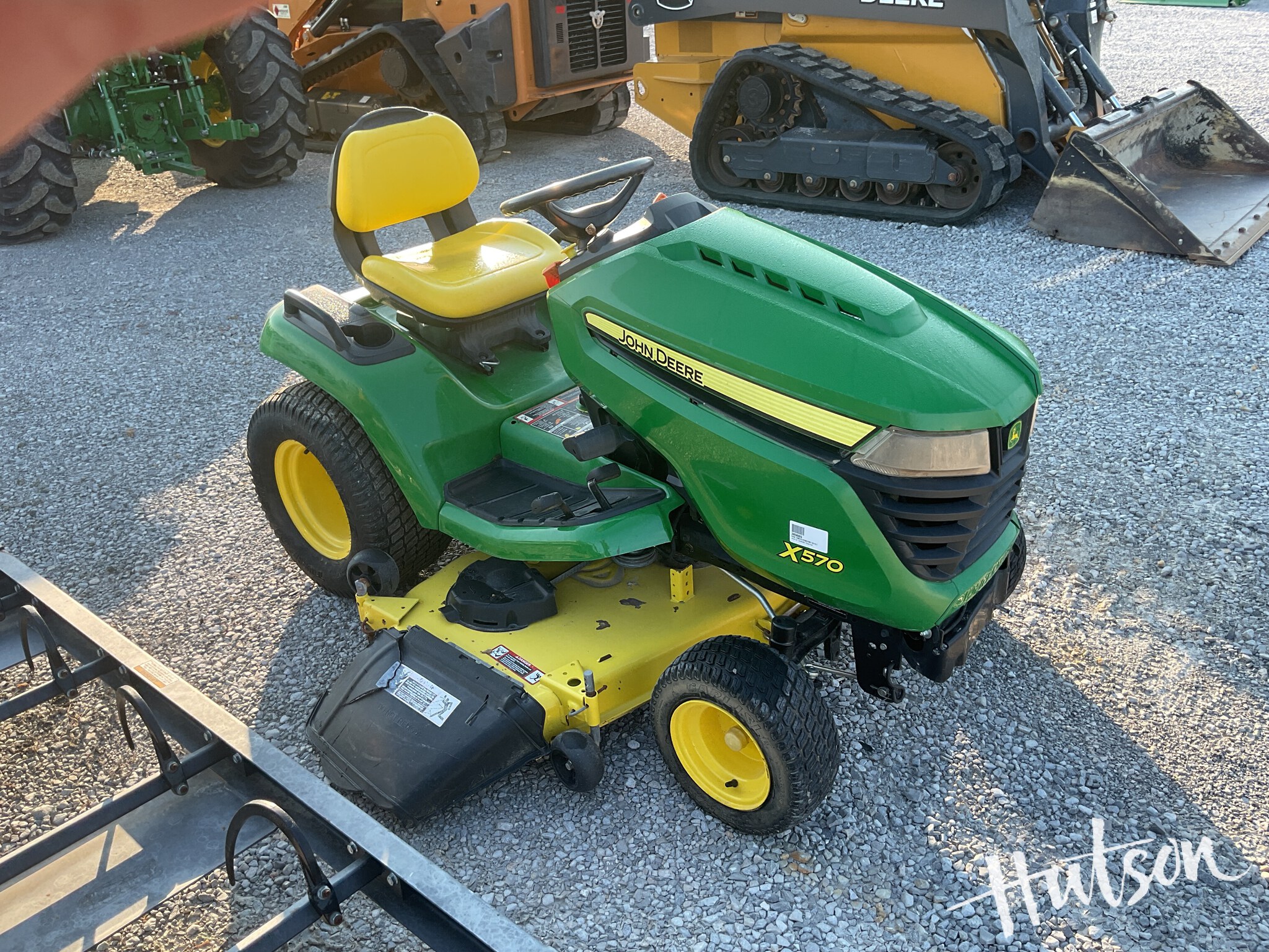2016 John Deere X570