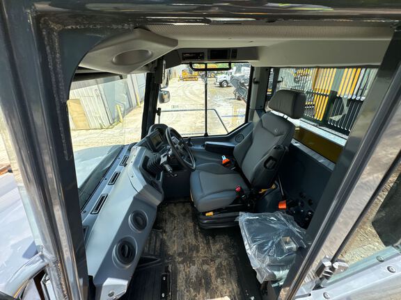 2024 John Deere 460 P