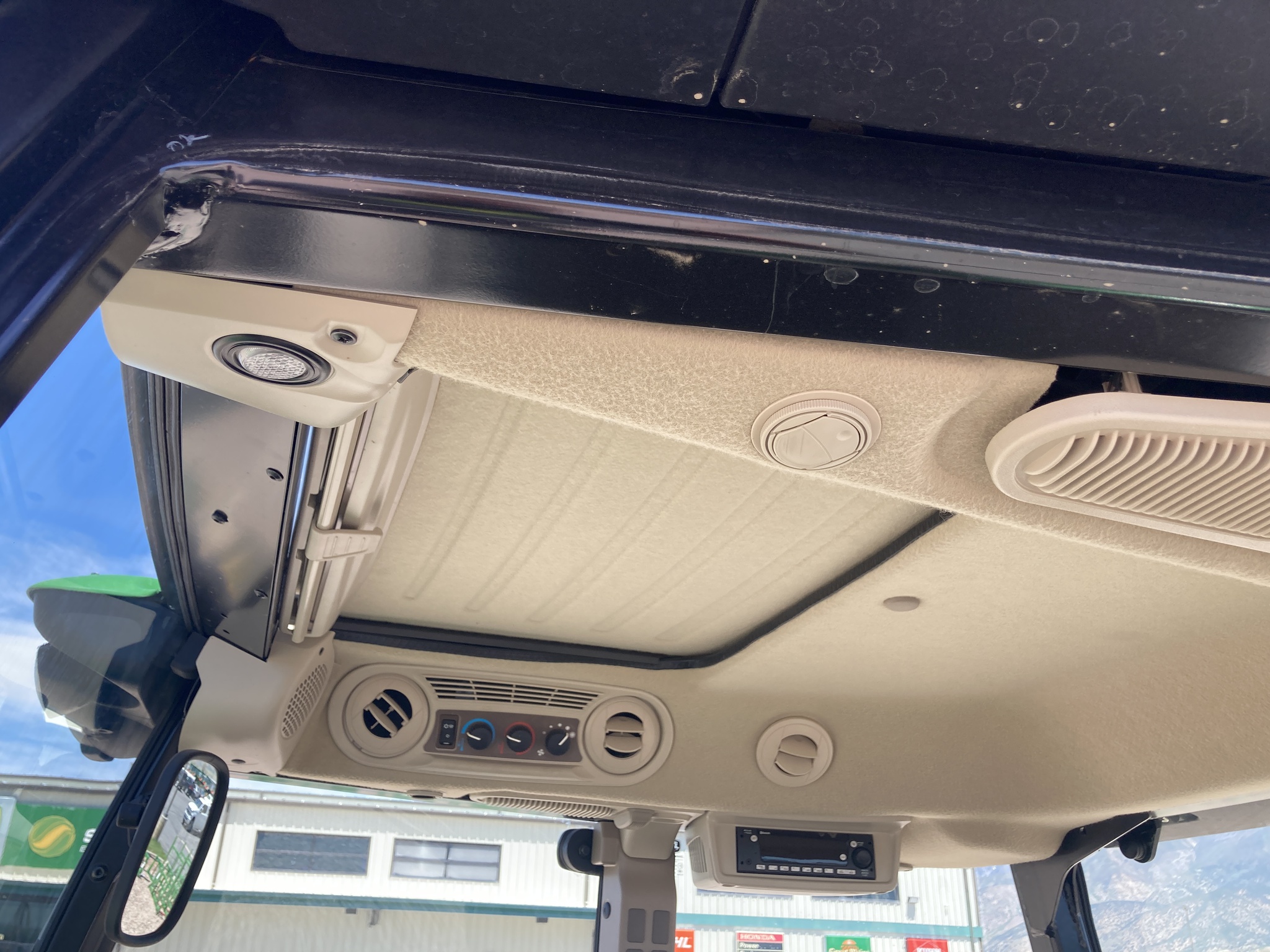 2024 John Deere 5120M Image 28