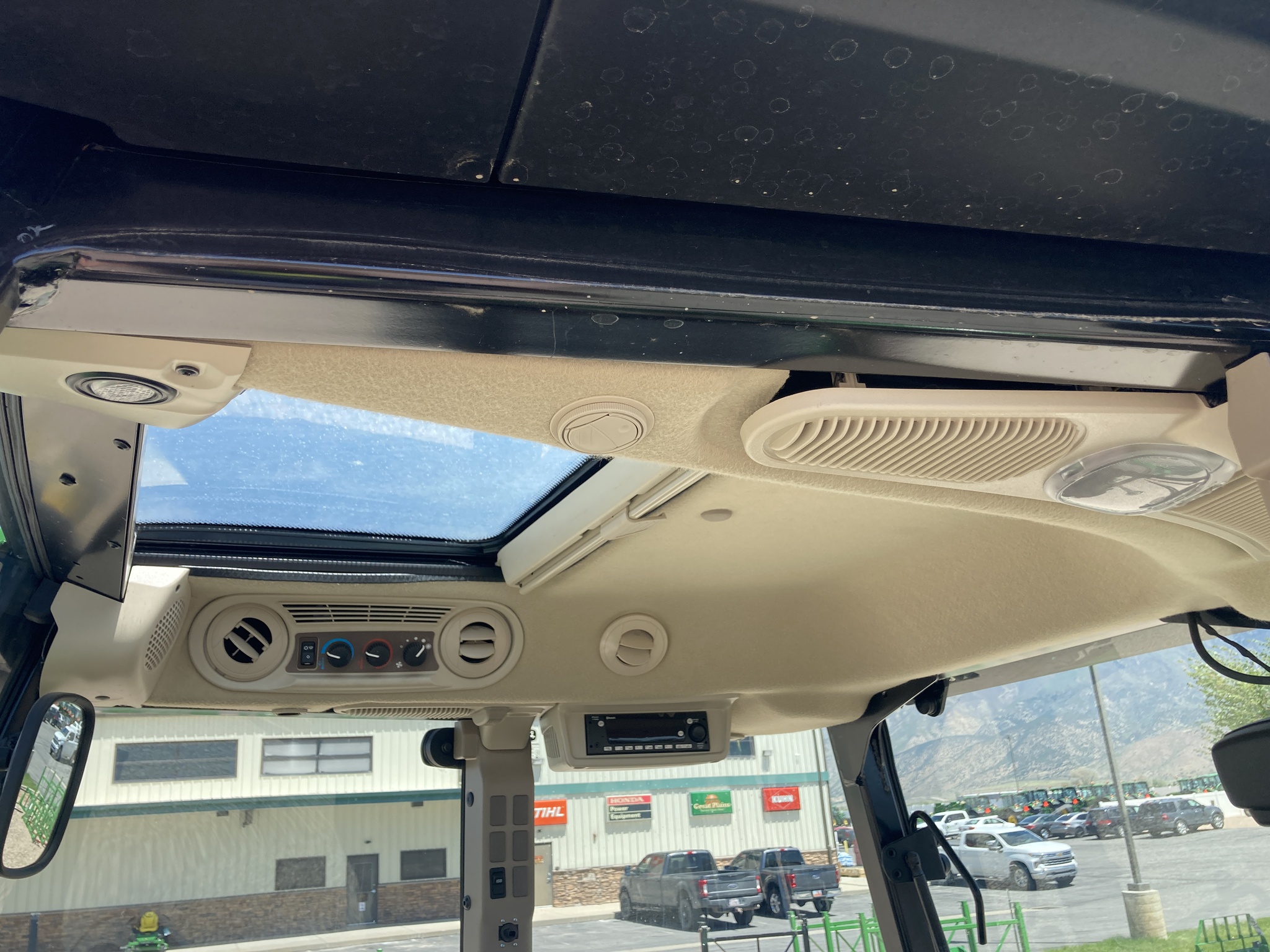 2024 John Deere 5120M Image 29