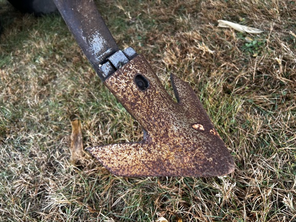 2004 John Deere 2210 - Photo19