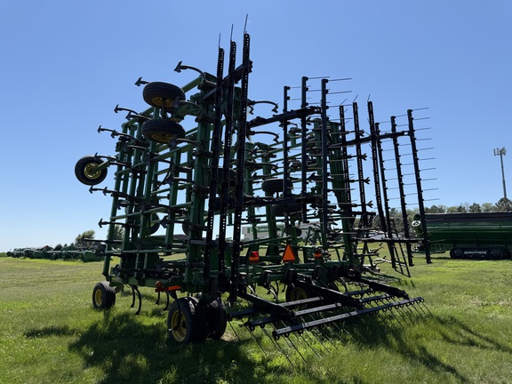 2004 John Deere 2210 - Photo4