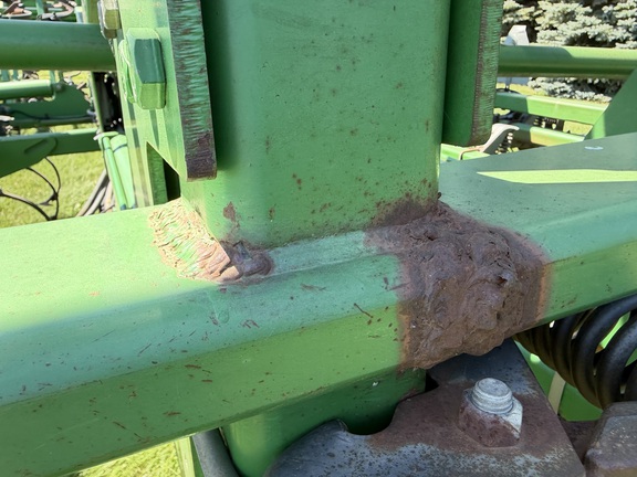 2004 John Deere 2210 - Photo13