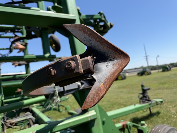 2004 John Deere 2210 - Photo22