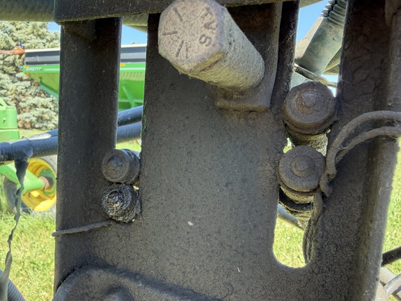 2004 John Deere 2210 - Photo30