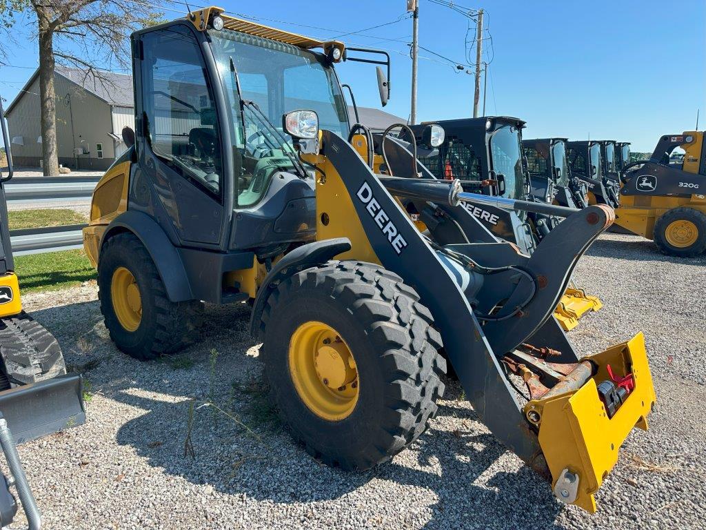 2021 John Deere 304L Image 3