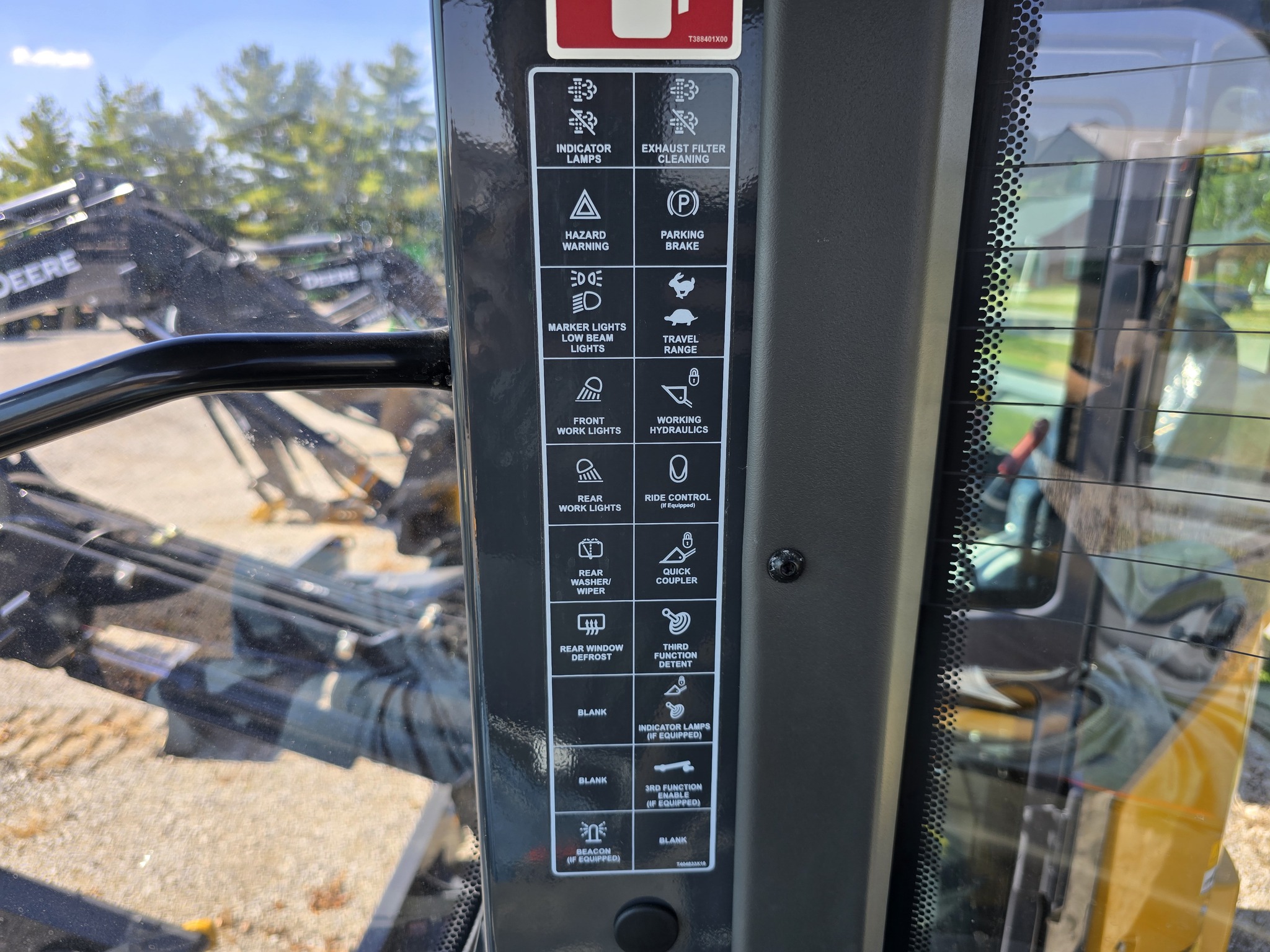 2021 John Deere 304L Image 15