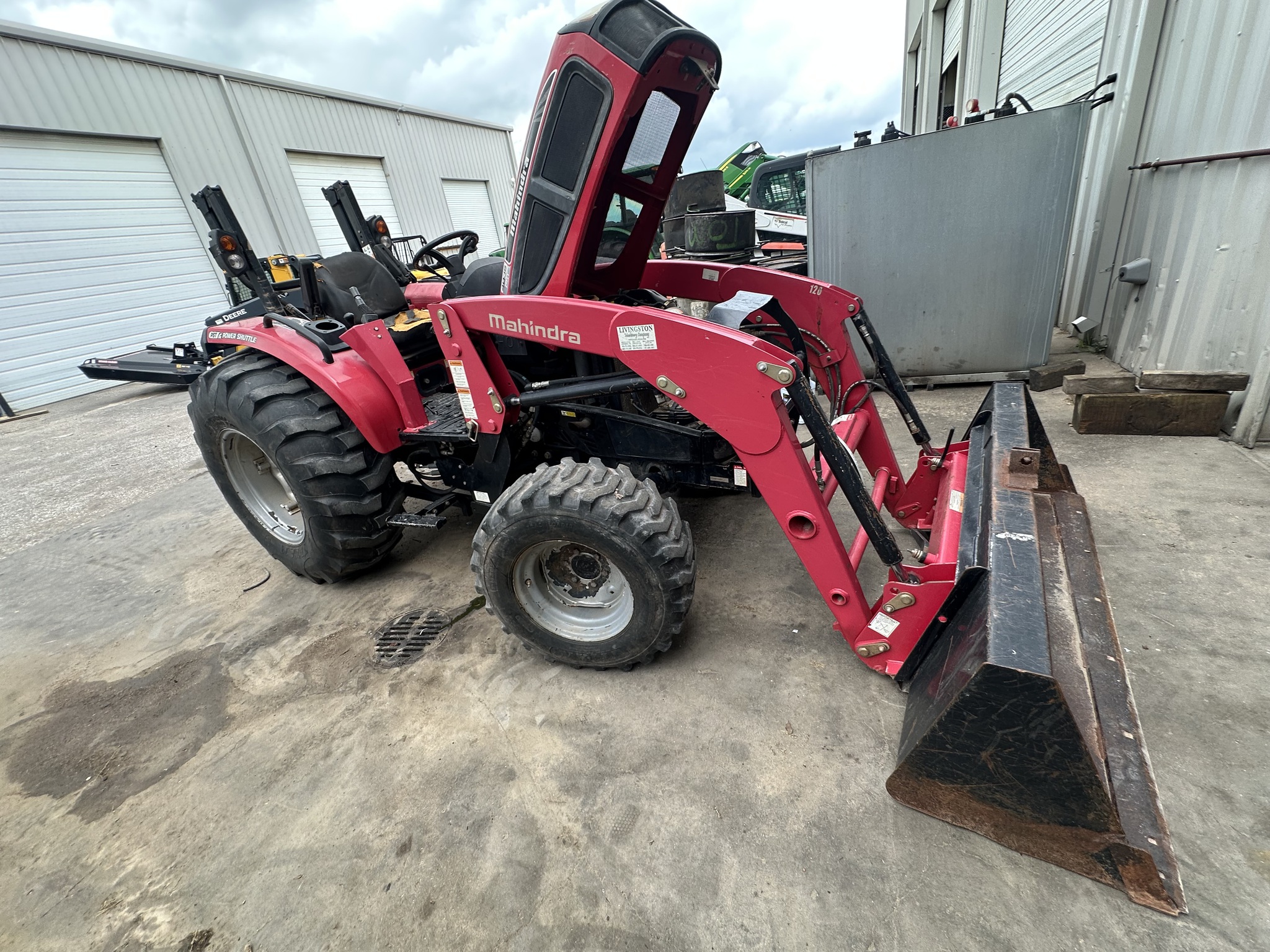 2015 Mahindra 4035 PST Image 1