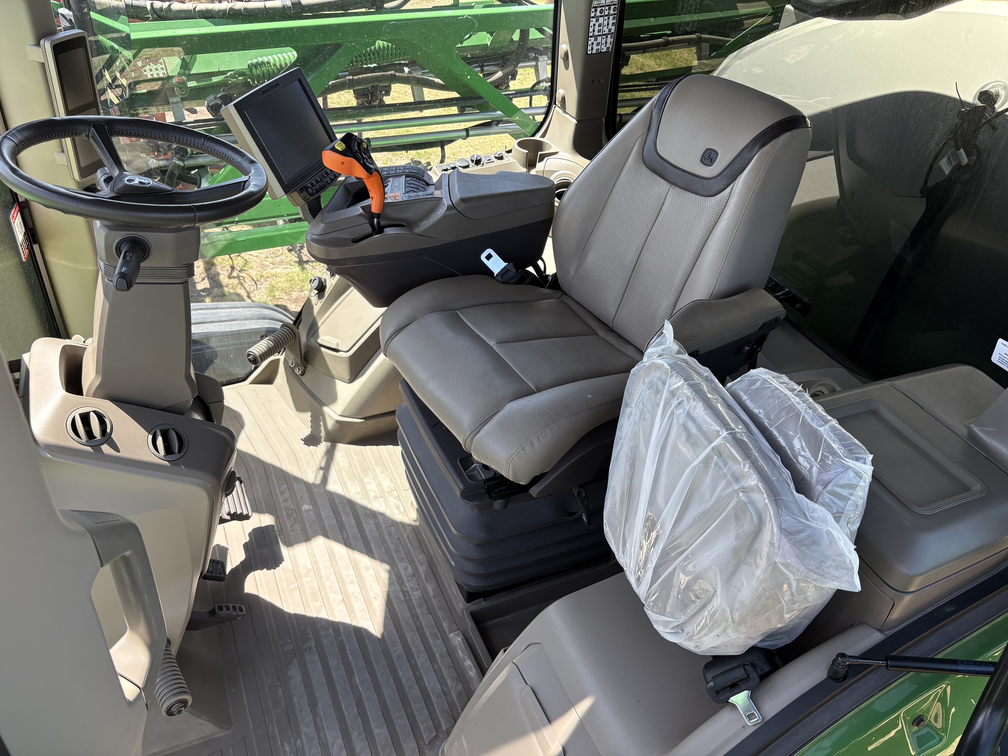 2024 John Deere 612R Image 9