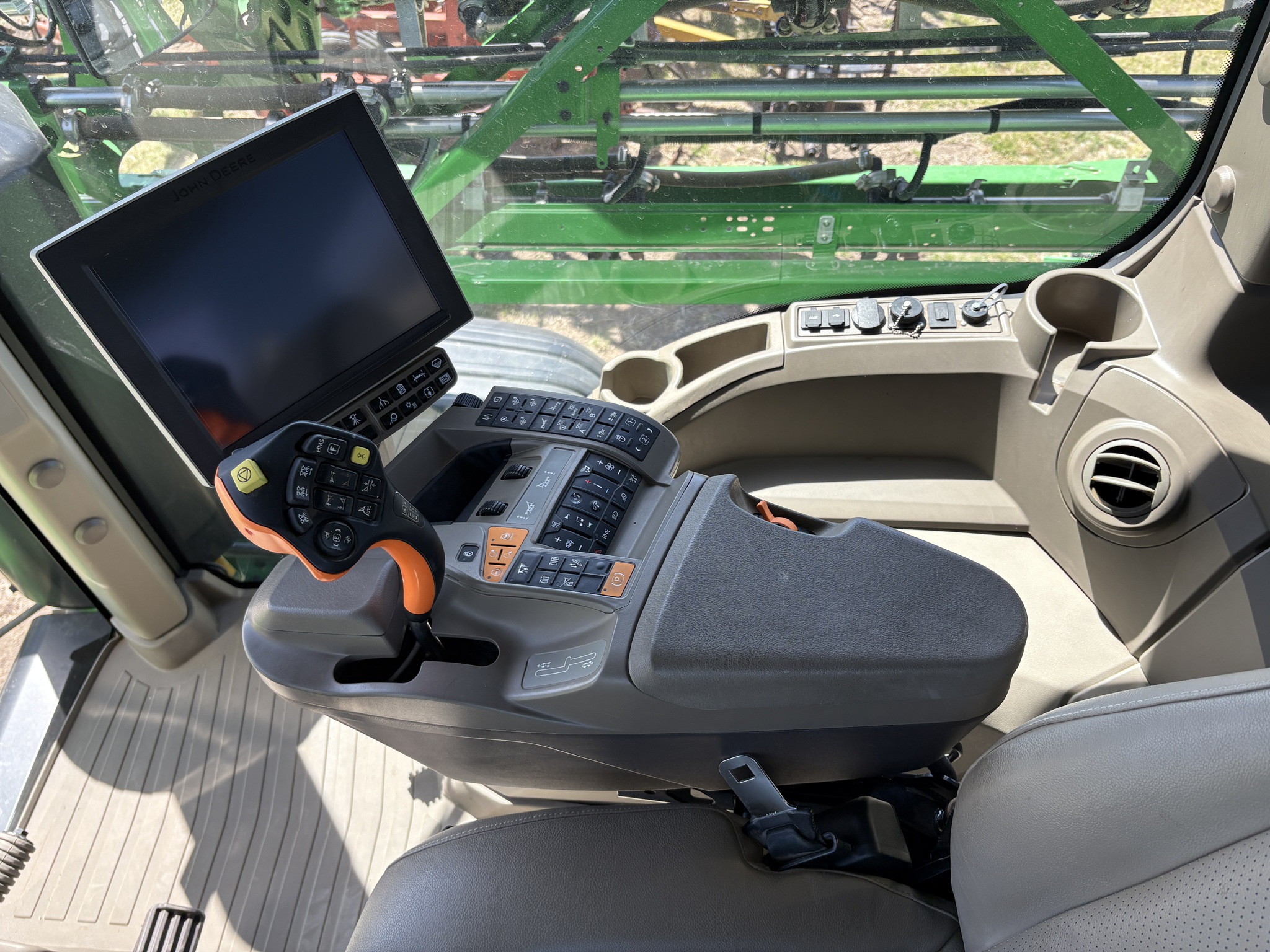 2024 John Deere 612R Image 11