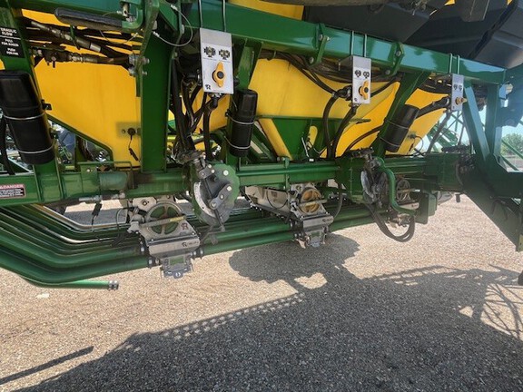 Used 2012 John Deere 1870 Air Drills and Seeders at Horizon Ag & Turf in Lloydminster, AB - Photo2