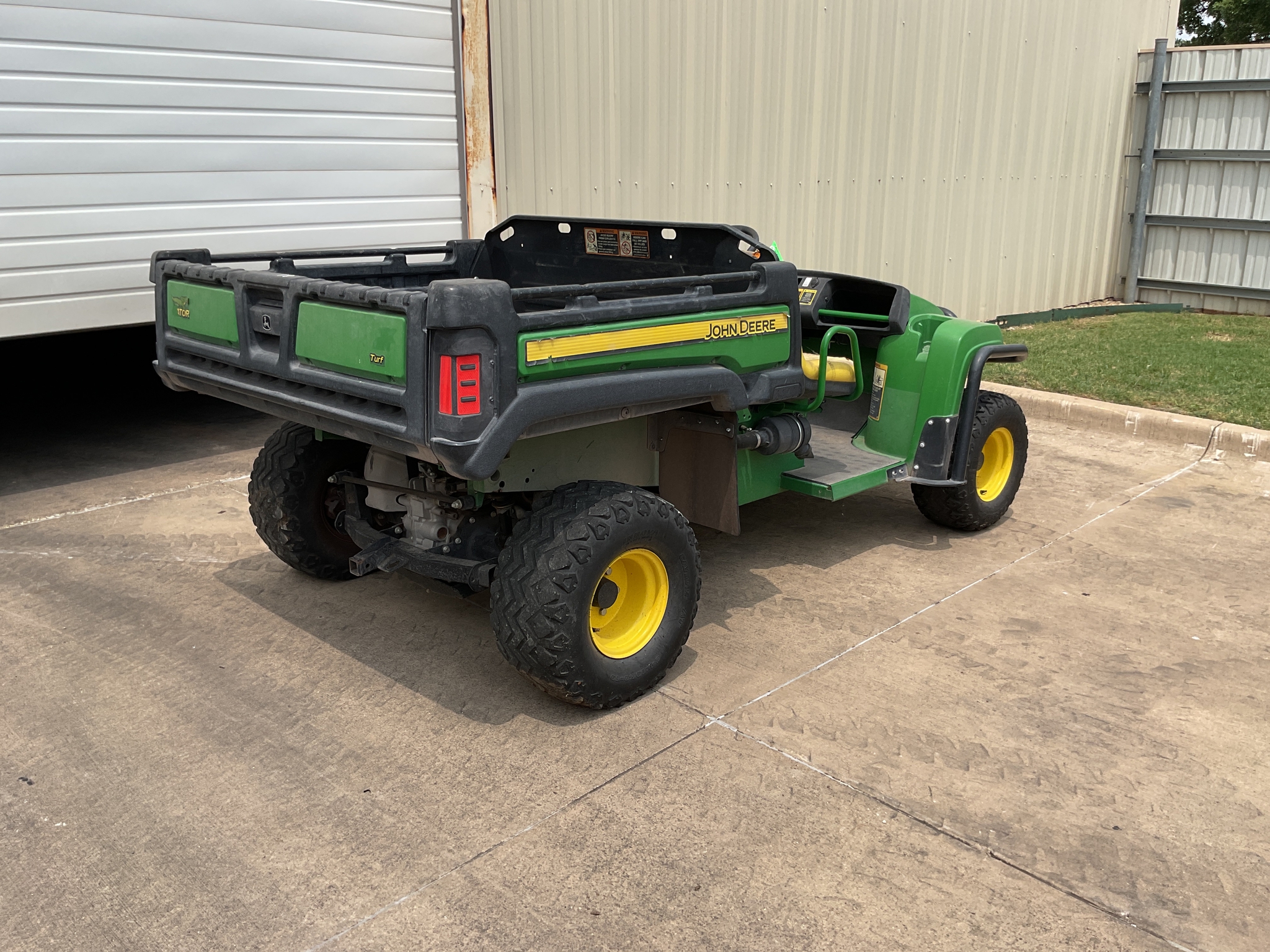 2018 John Deere TURF TX 4X2 Image 6