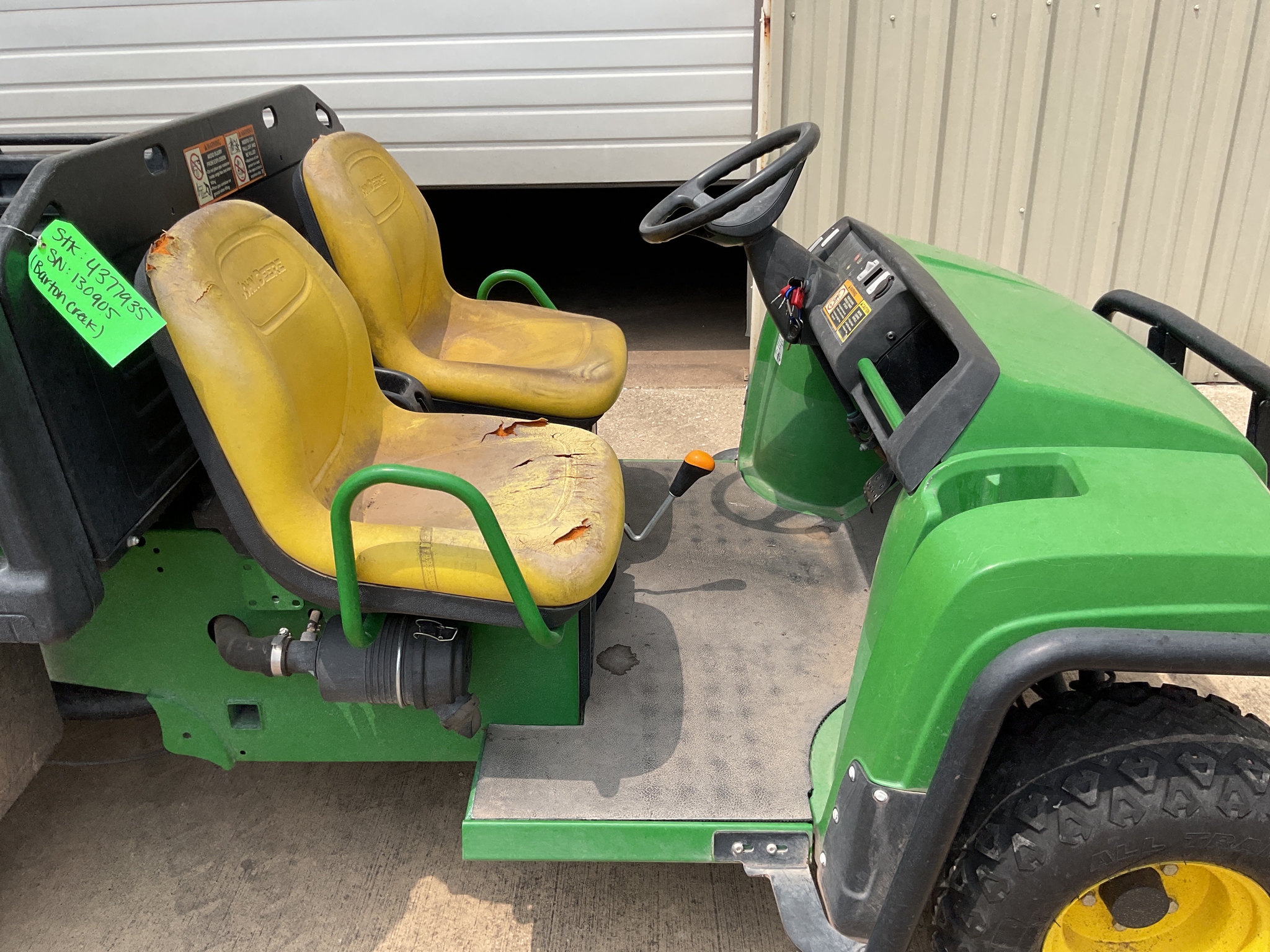 2018 John Deere TURF TX 4X2 Image 9