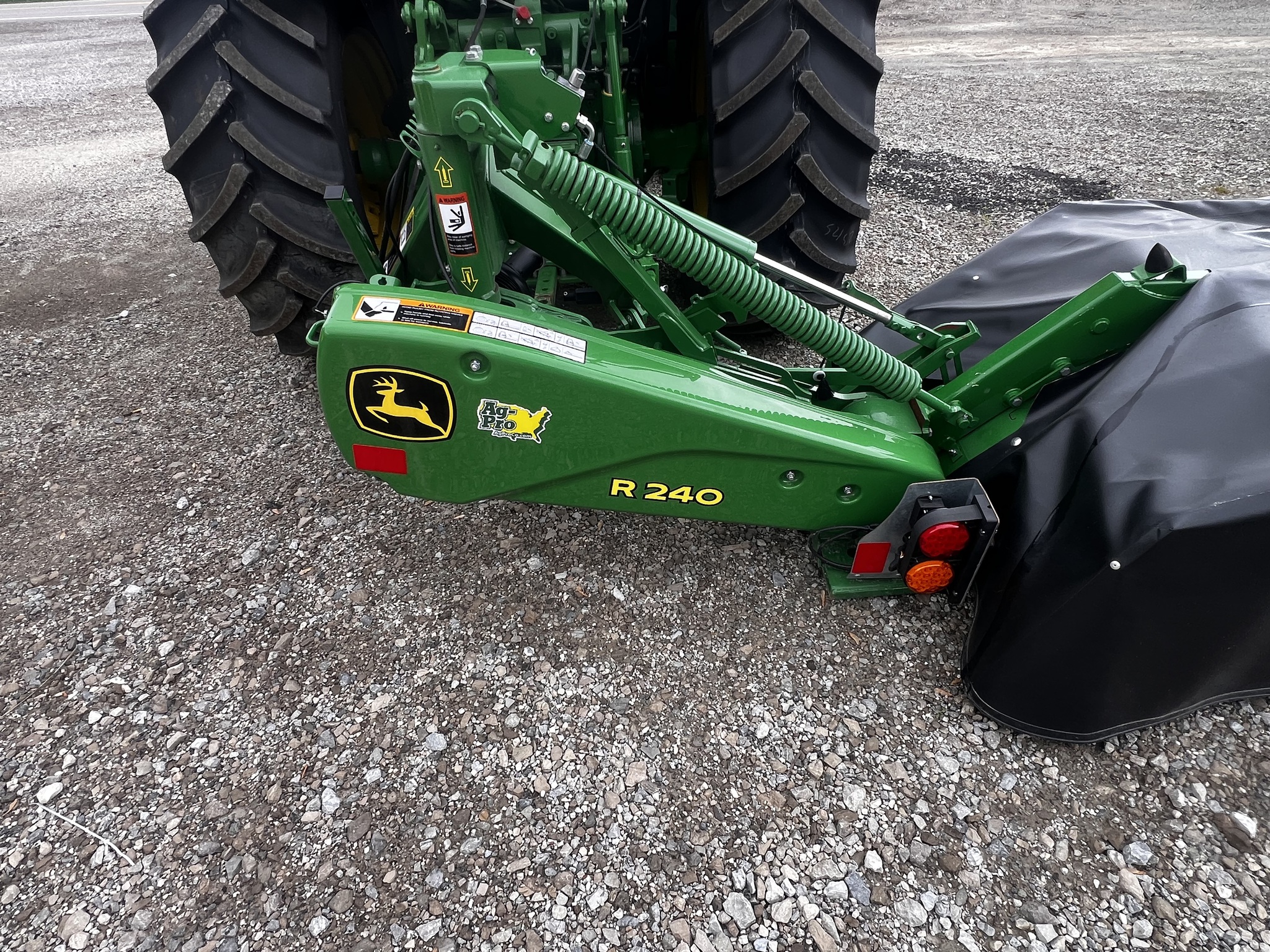 2024 John Deere R240 Image 4
