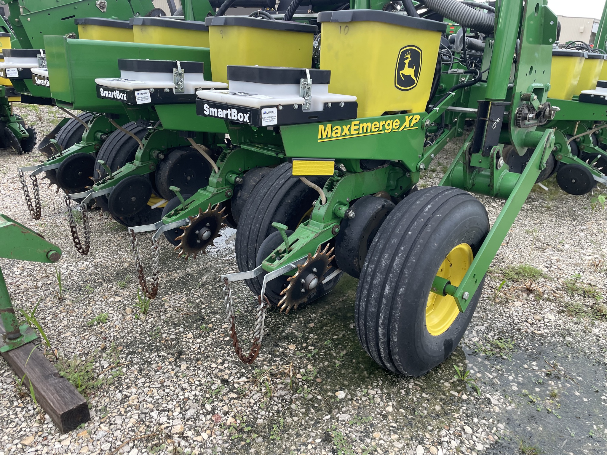  2007 John Deere 1770NT at Heritage Tractor in Geneseo, IL