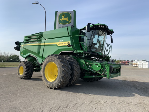 2024 John Deere X9 1000
