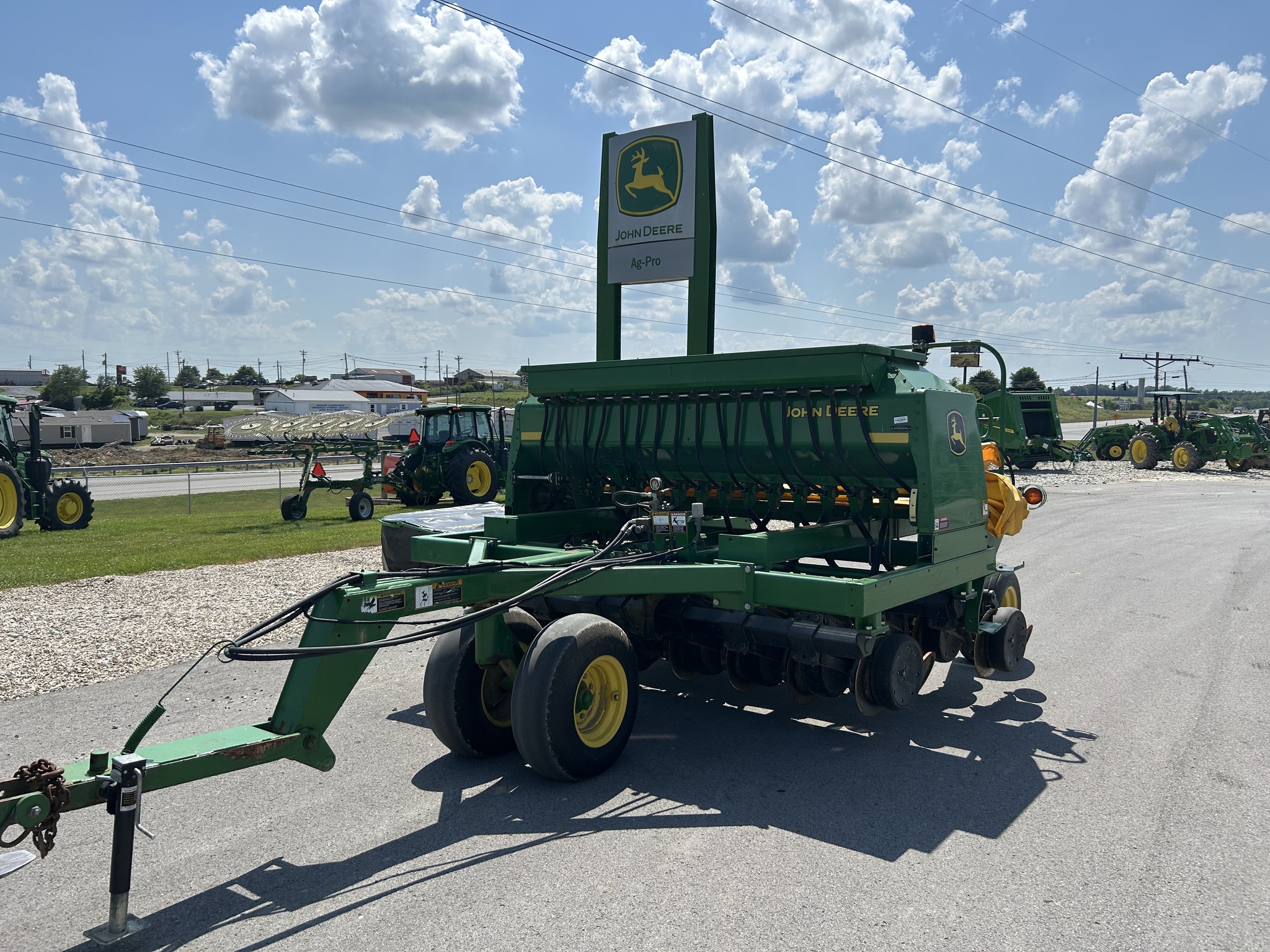 2015 John Deere 1590 Image 2