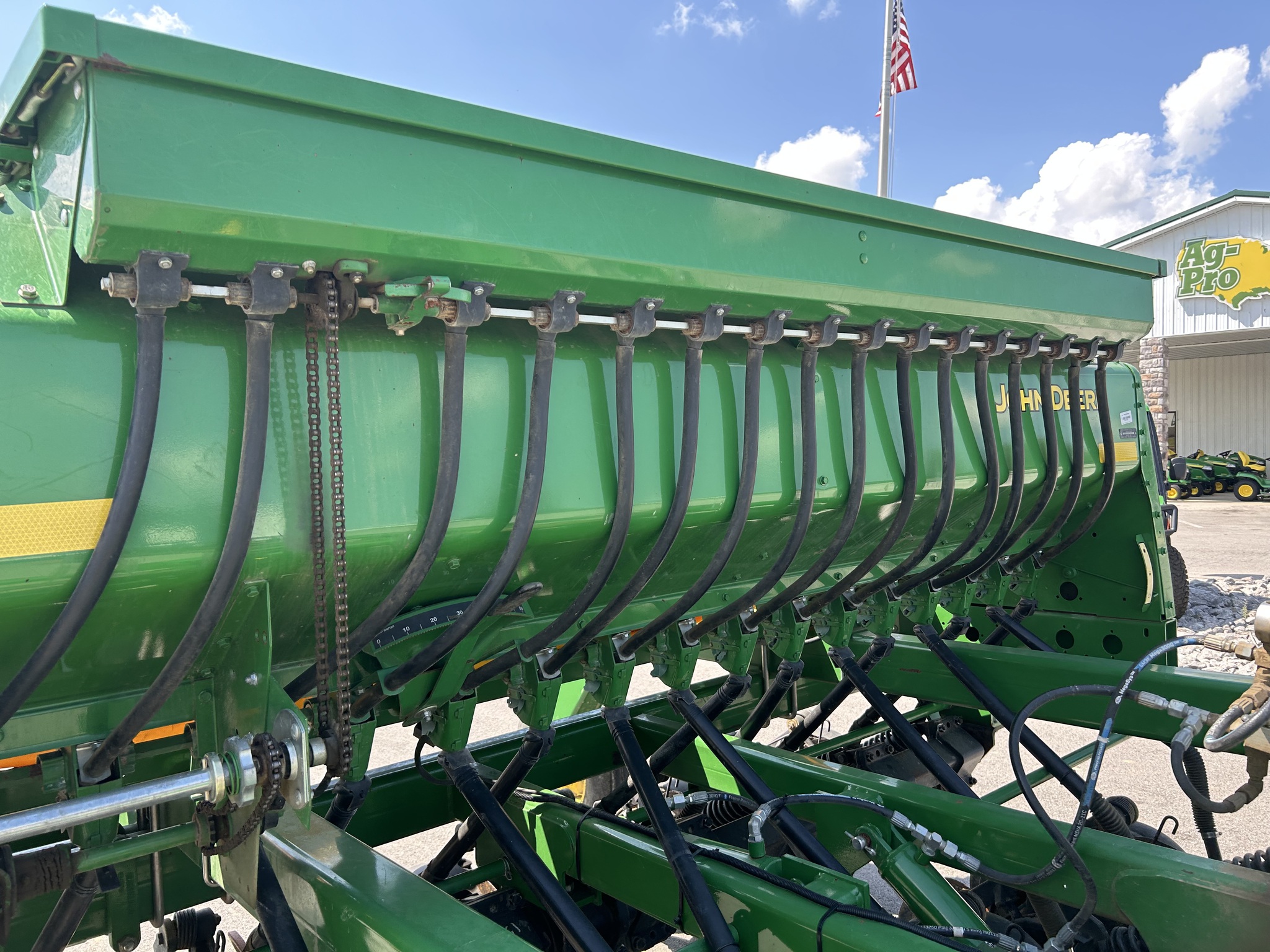2015 John Deere 1590 Image 1