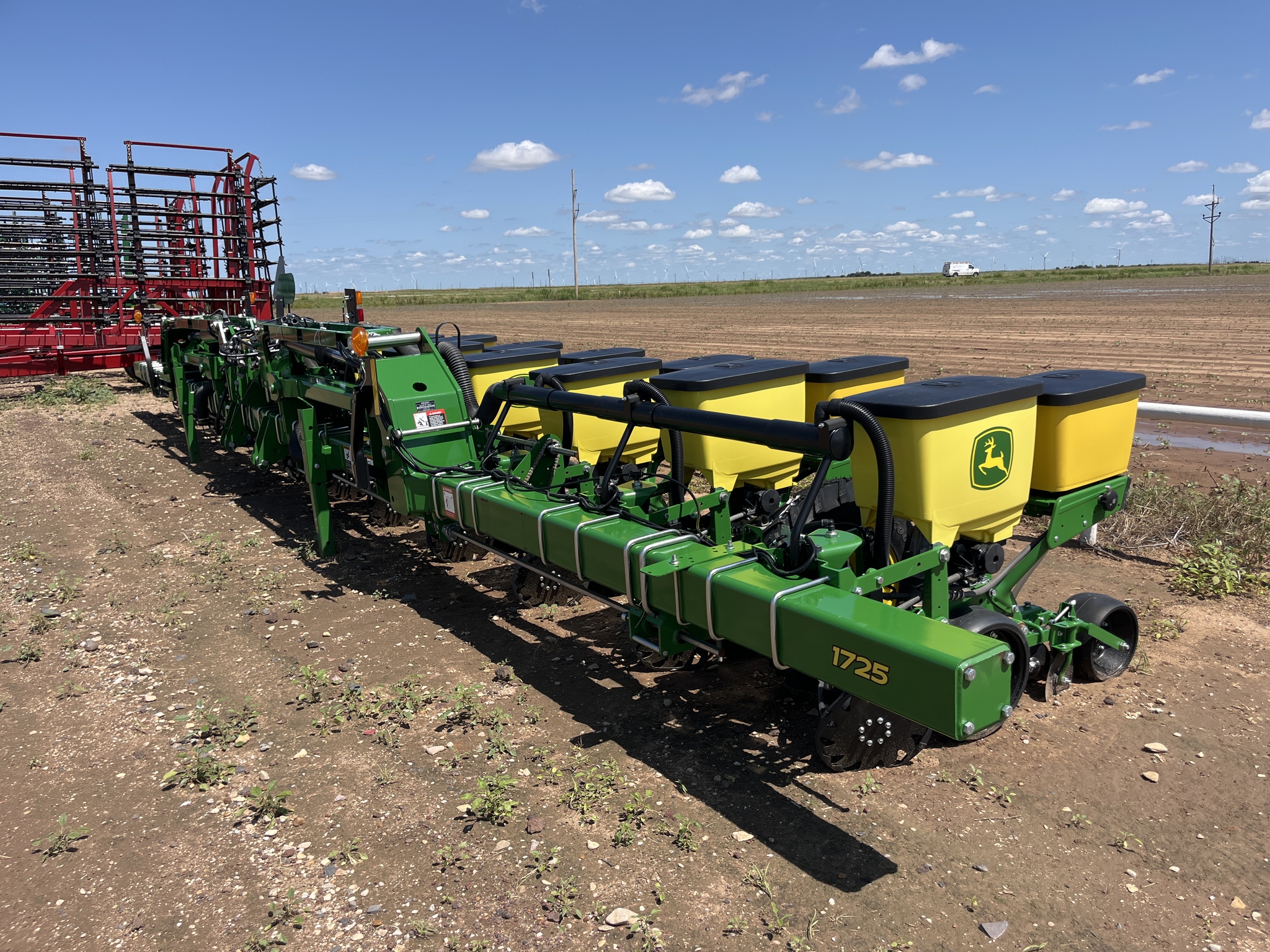 2024 John Deere 1725 Image 1