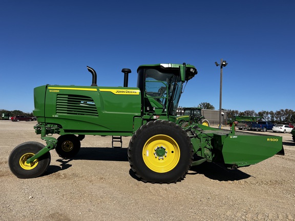 2024 John Deere W235R - Photo2