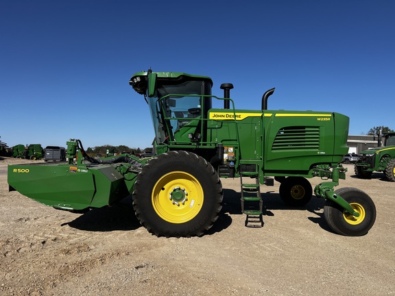 2024 John Deere W235R - Photo6